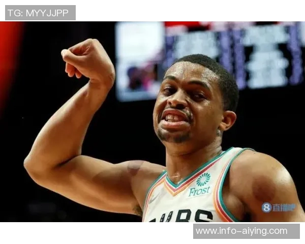 凯尔登约翰逊表现平平12分1板1助外线手感不佳三分球未能命中