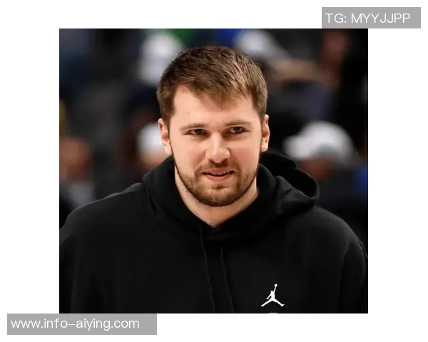 东契奇谈防守进步强调与队友沟通与参与的重要性